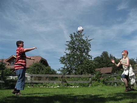 27 Ballspiel